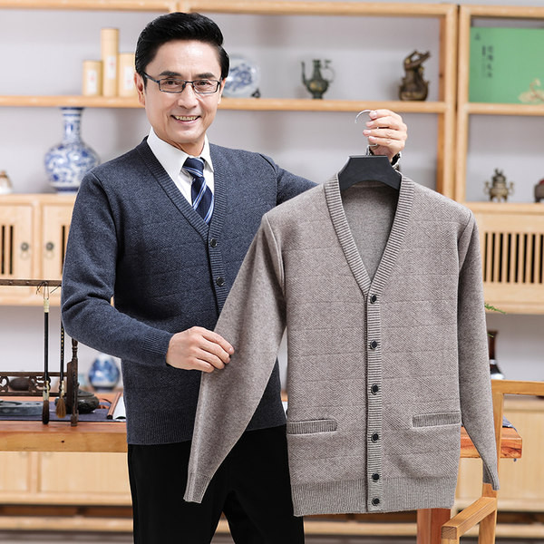 Férfi őszi kardigán gombokkal