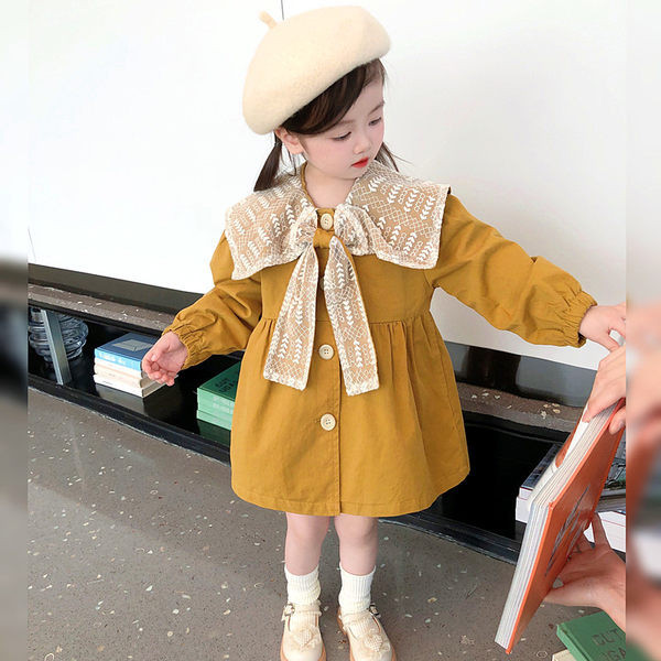 Új modellű őszi gyerekruha