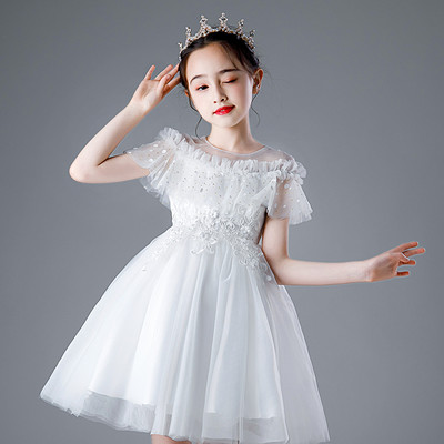 Šiuolaikinė vaikiška princesiška suknelė su tiulio sijonu