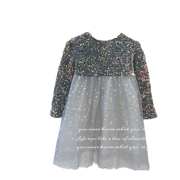 Rochie moderna cu maneci lungi si decor cu paiete