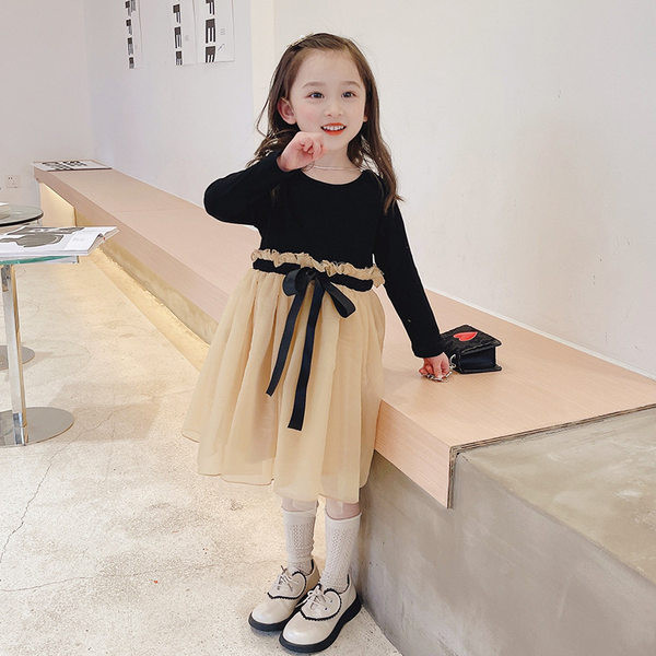 Elegantna haljina za djevojčice s dugim rukavima i trakom