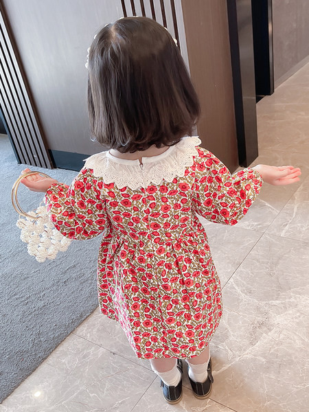 Dječja haljina sa cvjetnim uzorkom za djevojčice