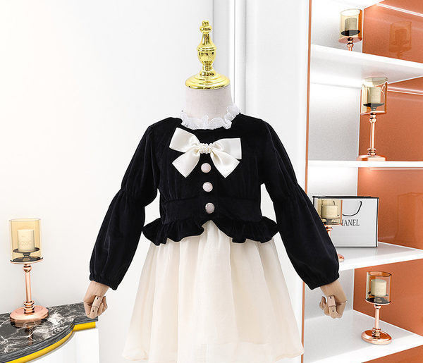 Modna dječja haljina s trakom i gumbima za djevojčice