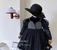 Moderna haljina za djevojčice s dugim rukavima i bisernim ukrasom