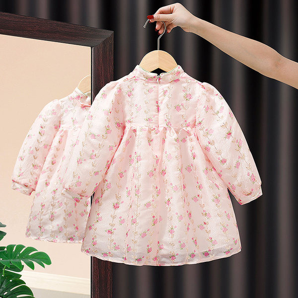 Vaikiška suknelė mergaitėms su gėlių raštu