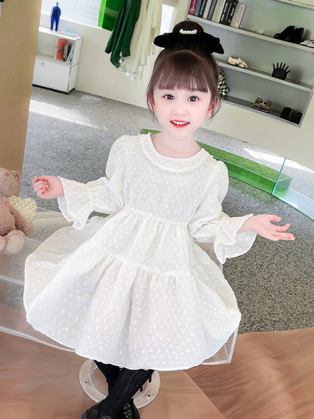 Dječja izrezana haljina s trakom i perlama za djevojčice