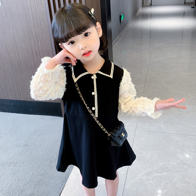 Madinga vaikiška suknelė ilgomis rankovėmis ir sagomis