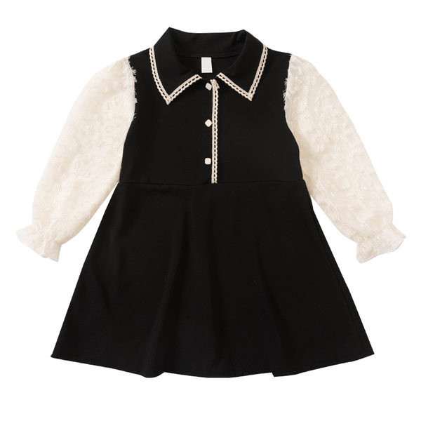 Madinga vaikiška suknelė ilgomis rankovėmis ir sagomis