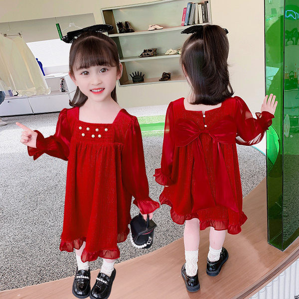 Šiuolaikinė vaikiška suknelė su kaspinu nugaroje - raudonos spalvos