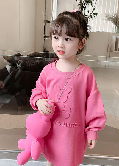 Dječja haljina s dugim rukavima i 3D efektom