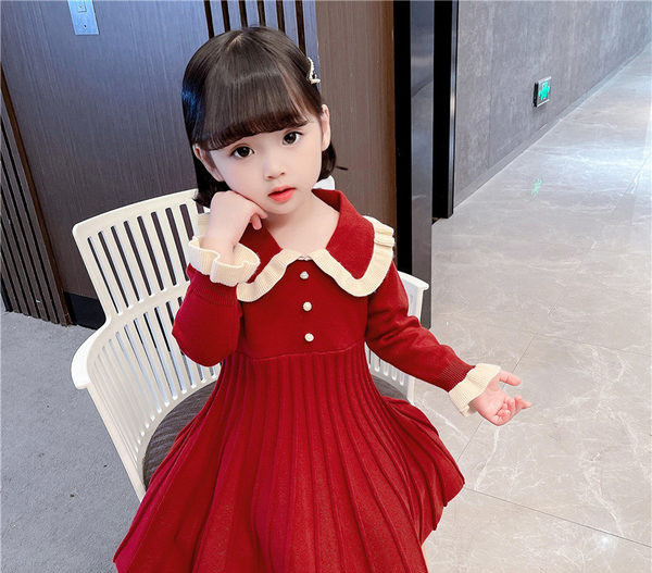 Rudens-žiemos suknelė mergaitėms ilgomis rankovėmis ir sagomis