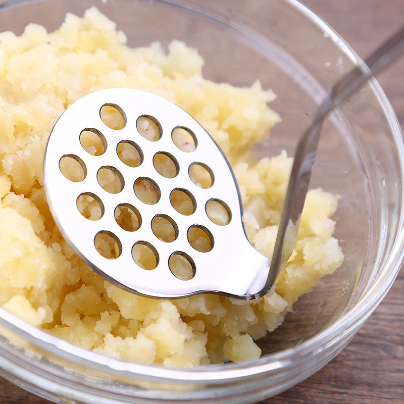 Új burgonyaprés rozsdamentes acél konyhai gyümölcscentrifuga, puha burgonya kézi pépesítő, gyümölcspüré sült krumplipüré