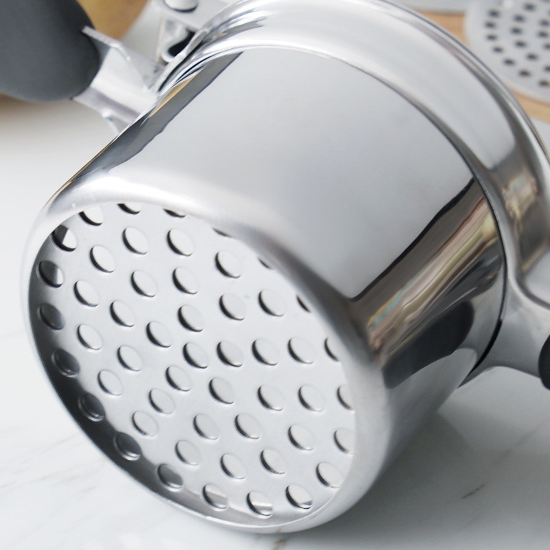 Burgonyatörő burgonyapüré rozsdamentes acél törő burgonya püré Gyümölcszöldség facsaró préskészítő eszköz