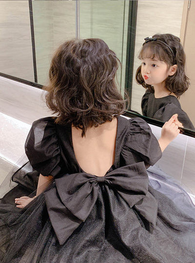 Rochie de seara cu fusta din tul - potrivita pentru o zi de nastere