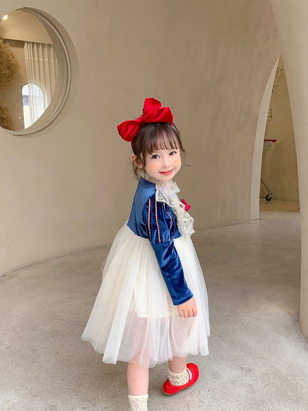 Rochie moderna pentru copii cu dantela si tul