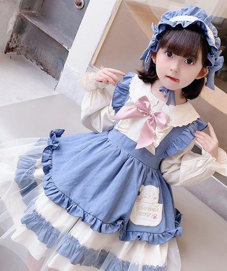 Őszi gyerekruha fodrokkal és szalaggal lányoknak