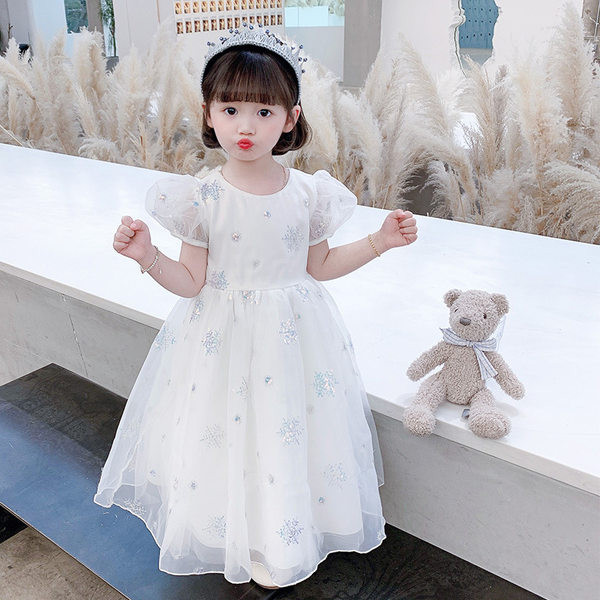 Elegáns gyerekruha flitterekkel - fehér és kék színben