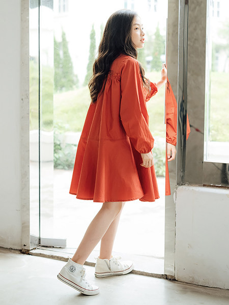 Vaikiška laisva A formos suknelė mergaitėms - tinka pavasariui ir rudeniui