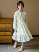 Rochie din dantela pentru fete cu maneca lunga si decolteu oval