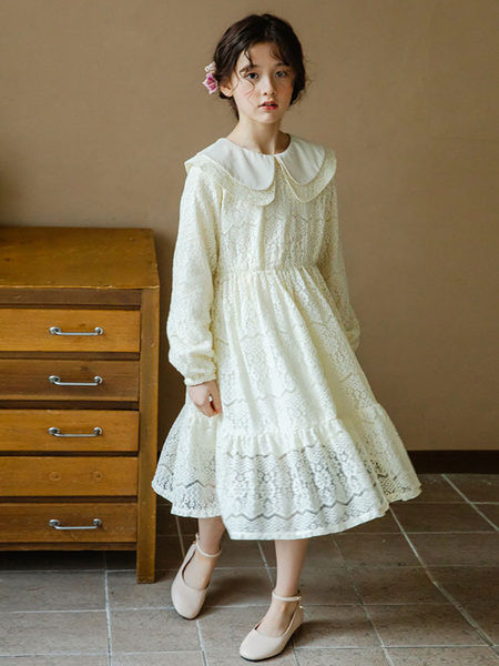 Rochie din dantela pentru fete cu maneca lunga si decolteu oval