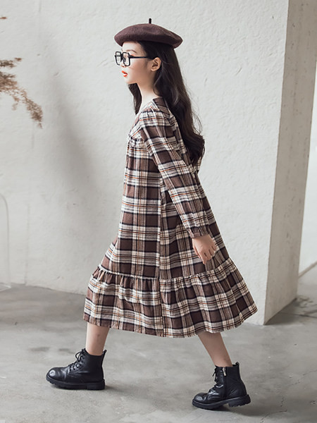 Karirana haljina dugih rukava širokog uzorka za djevojčice