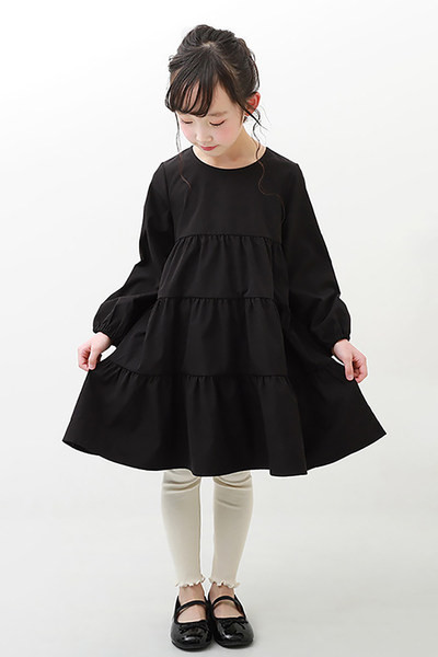 Egyszínű, hosszú ujjú, széles mintás ruha lányoknak