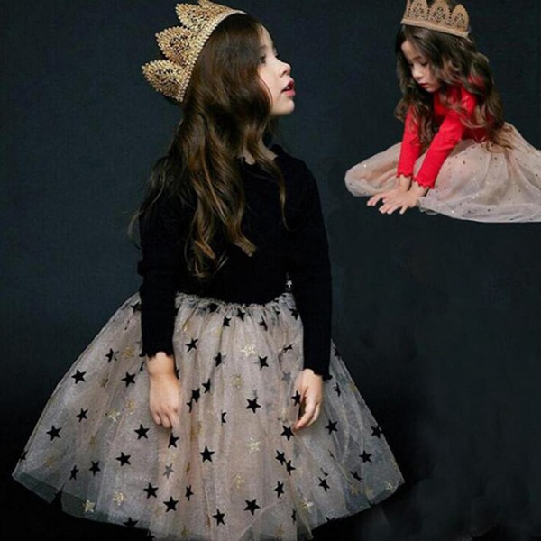 Rochie elegantă cu mânecă lungă aplicată pentru fete