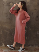 Lezser hosszú ruha kapucnival