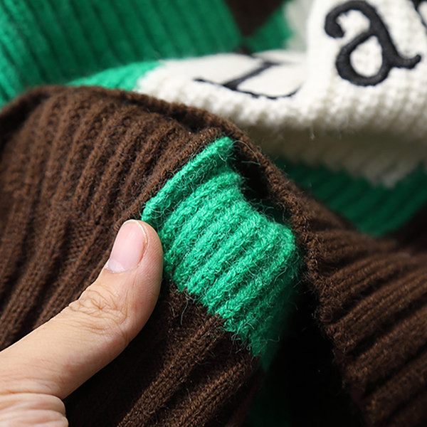 Crew nyakú kötött pulóver fiúknak