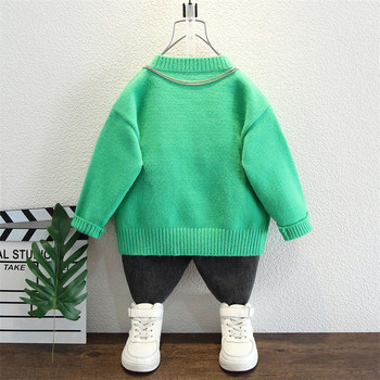 Детски пуловер за момчета с бродерия