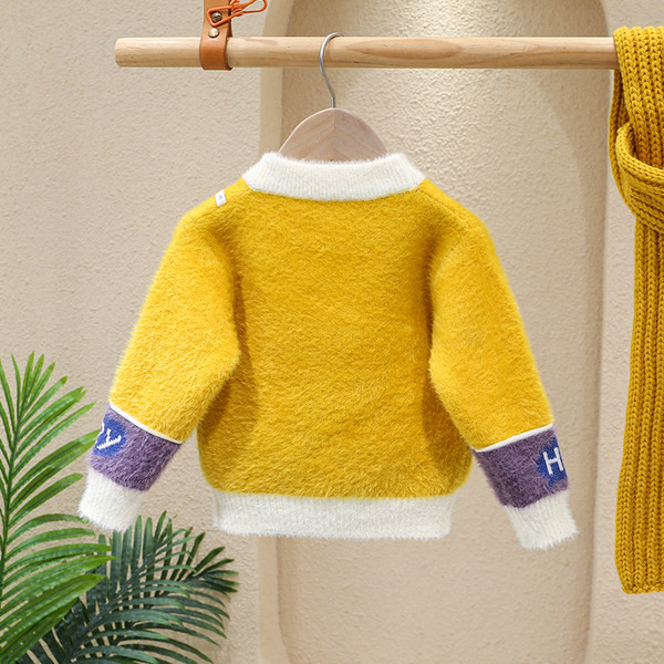 Pulover lejer cu aplicație cu gât roșu pentru băieți