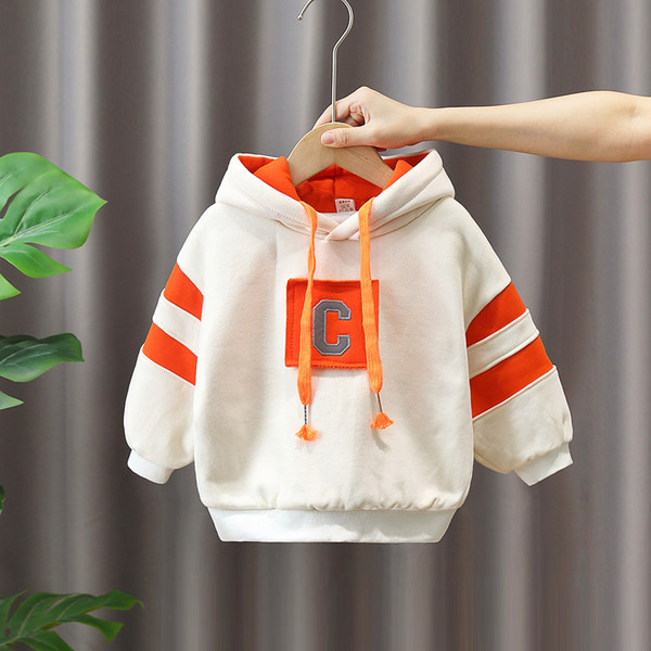 Berniukų gobtuvas su raišteliu