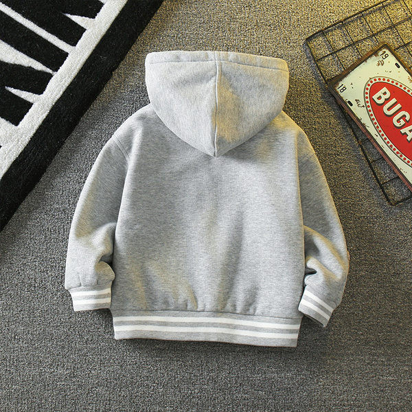 Tikandi ja kapuutsiga laste dressipluus poistele