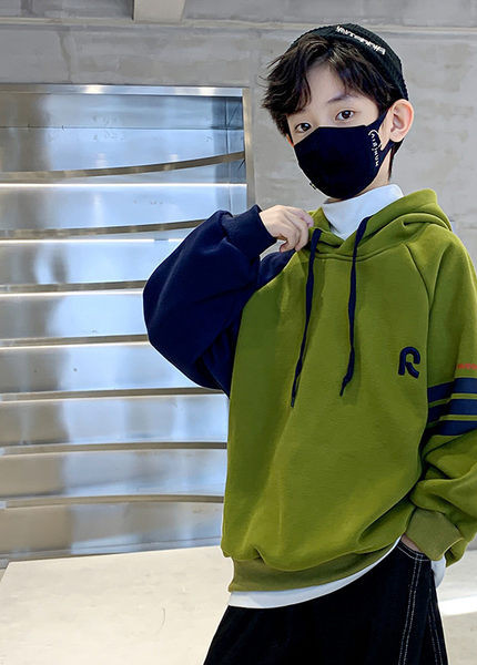 Hanorac pentru copii cu cravate pentru baieti