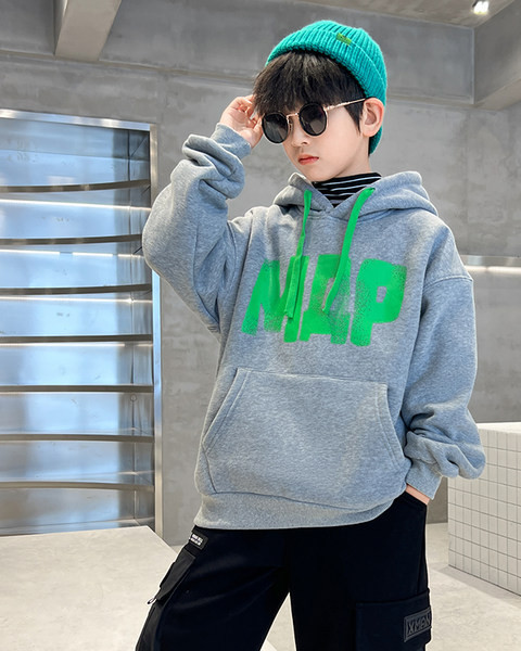 Paprastas berniukų gobtuvas su raišteliu