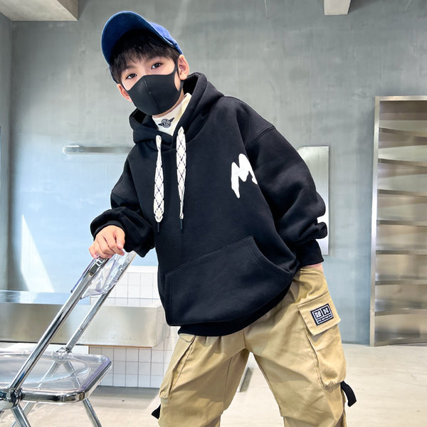 Pulover cu glugă cu model largi pentru băieți