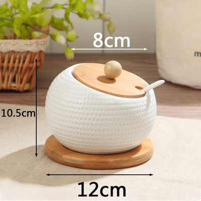 Puidust kaanega keraamilised maitseainepurgid Soolatopsid Köögitarbed Valge vürtsika lusikakomplekt Valge suhkrukarp