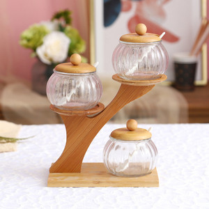 3 dalių rinkinys / virtuvės reikmenys Keraminiai prieskoniai Pipirai Druska Stiklas Cruet Trapecijos formos Bambuko stovo padėklas virtuvės prieskonių įrankis