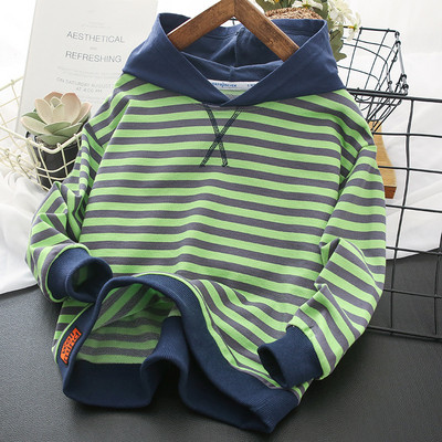 Ležerna sportska prugasta majica s kapuljačom za dječake