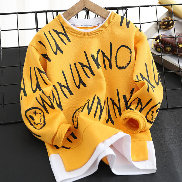 Modern, kerek nyakú gyerekblúz fiúknak