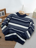 Pulover de iarna pentru baieti cu decolteu oval si maneci lungi