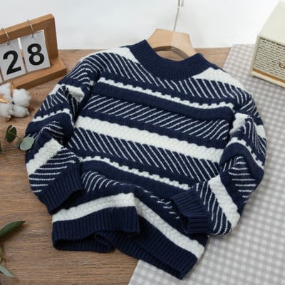 Pulover de iarna pentru baieti cu decolteu oval si maneci lungi