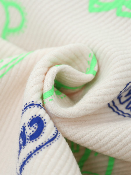 Ležerna dječja majica sa šarenim printom