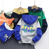 Sportiniai megztiniai berniukams su gobtuvu ir užrašu