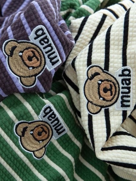 Ležerna majica s prugastim vezom za dječake