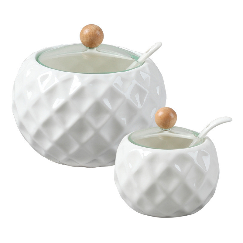 Keraminiai prieskonių stiklainiai su mediniu dangteliu Druskos plaktuvai Virtuvės reikmenys Baltųjų prieskonių organizatorius Kanistrų šaukštų rinkinys Balto cukraus dėžutė