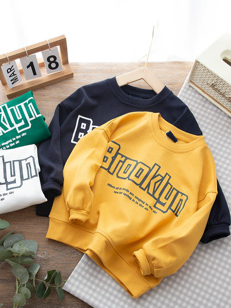 Bluză pentru copii pentru băieți cu decolteu oval și inscripție