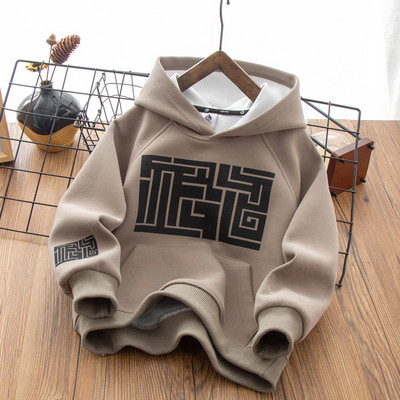 Lezser kapucnis pulóver zsebbel fiúknak