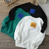 Naujo modelio vaikiška palaidinė su ovalia iškirpte berniukams