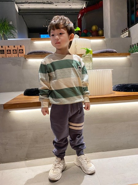 Pulover cu dungi pentru copii pentru baieti cu broderie